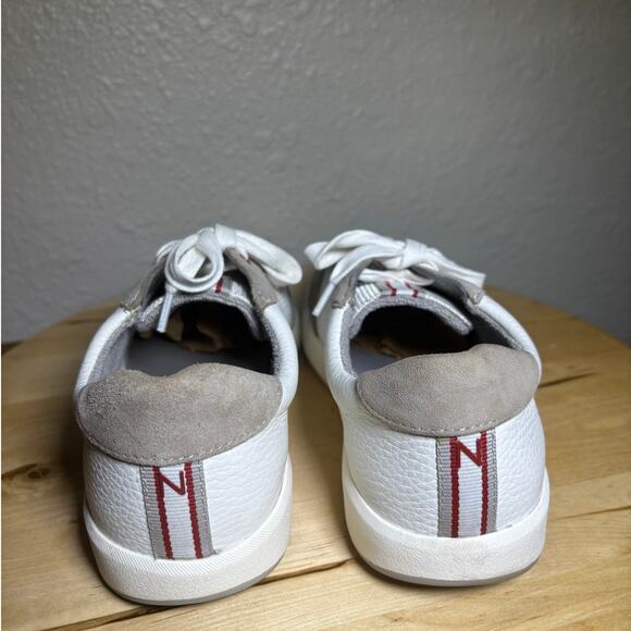 Naturalizer Evin White and Taupe Leather Sneakers size 7.5 - Picture 3 of 10